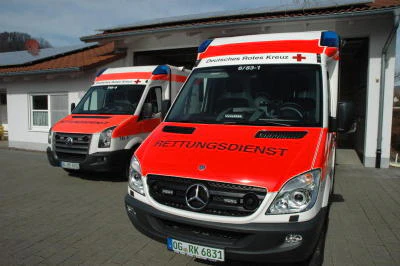 Krankenwagen / Rettungsdienst — © Dietmar Ruh