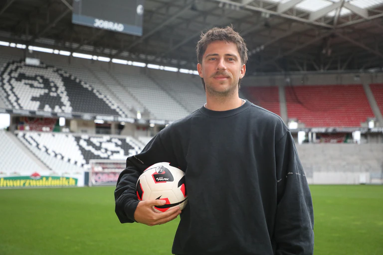 Jannik Huth — © SC Freiburg